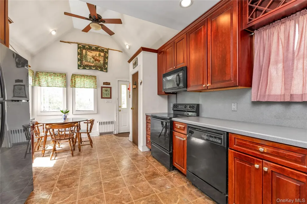 70 Lyon Place Lynbrook NY 11563