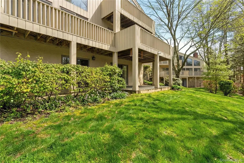 8 Talcott Road Rye Brook NY 10573