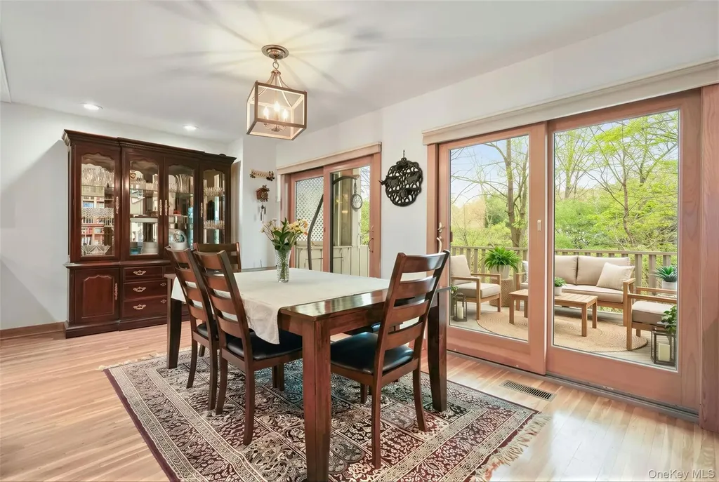 8 Talcott Road Rye Brook NY 10573