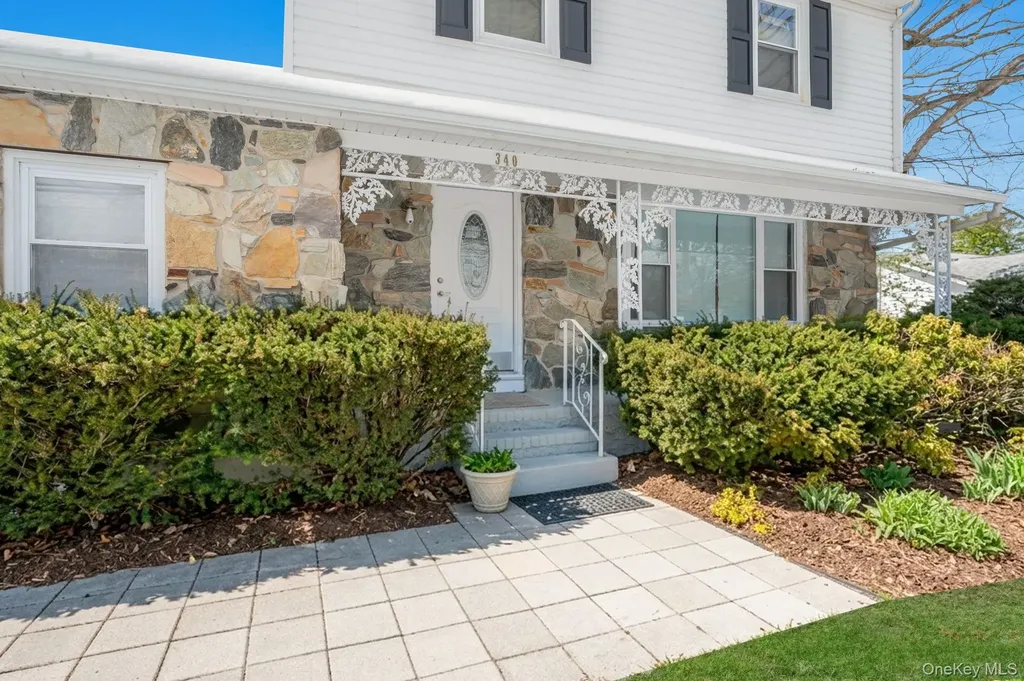 340 Westchester Avenue West Babylon NY 11704