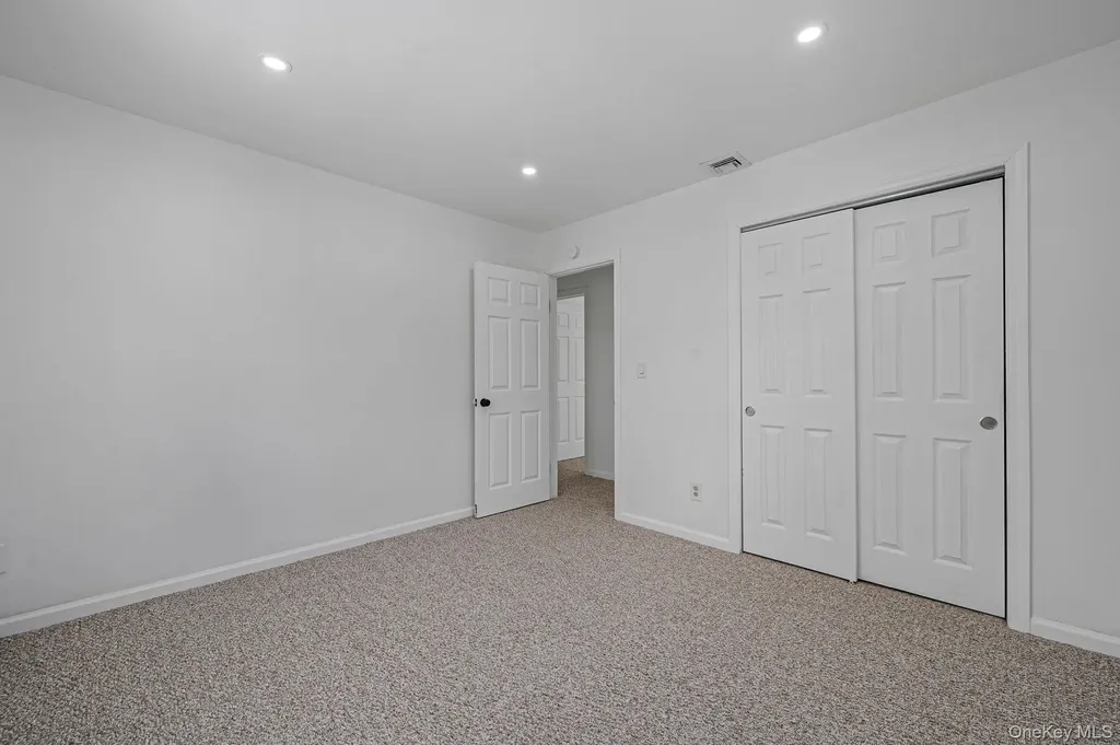 340 Westchester Avenue West Babylon NY 11704