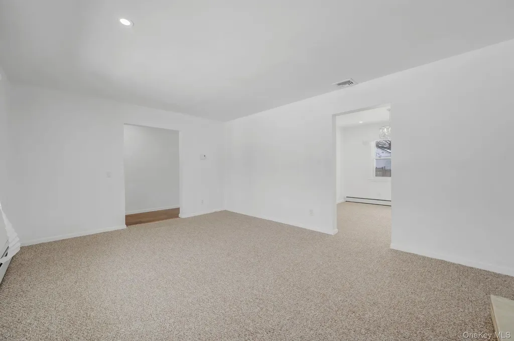 340 Westchester Avenue West Babylon NY 11704