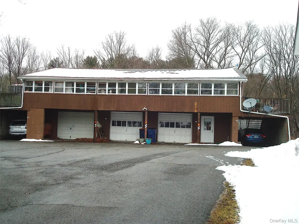 220-224 Hobbs Lane Clinton Corners NY 12514