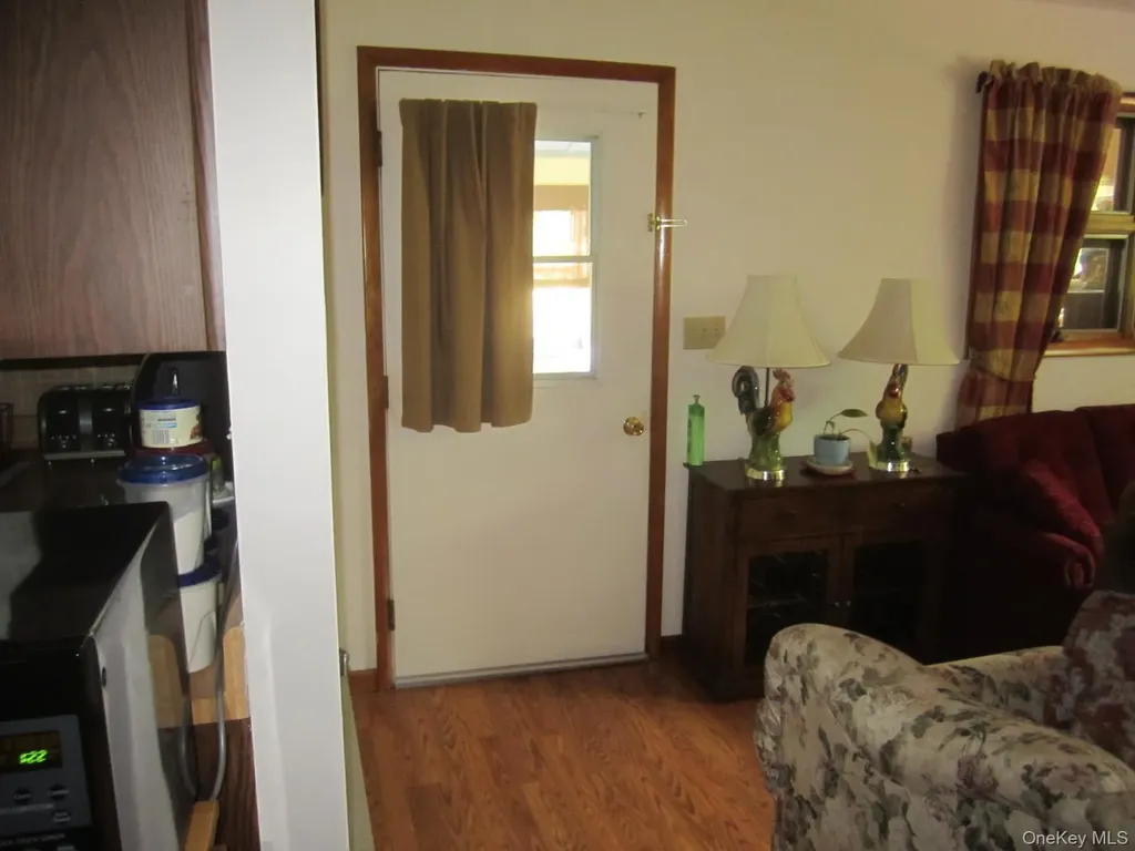 220-224 Hobbs Lane Clinton Corners NY 12514
