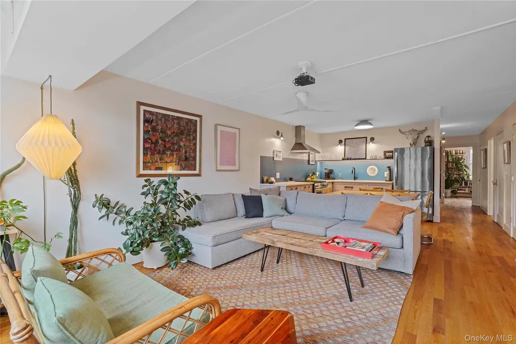 6 Renaissance Court Brooklyn NY 11206