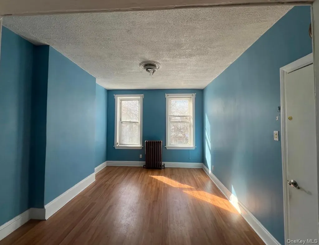 616 47th Street Brooklyn NY 11220
