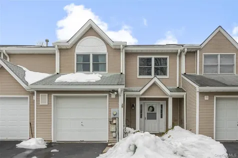 29 Deer Crossing Drive Fishkill NY 12524