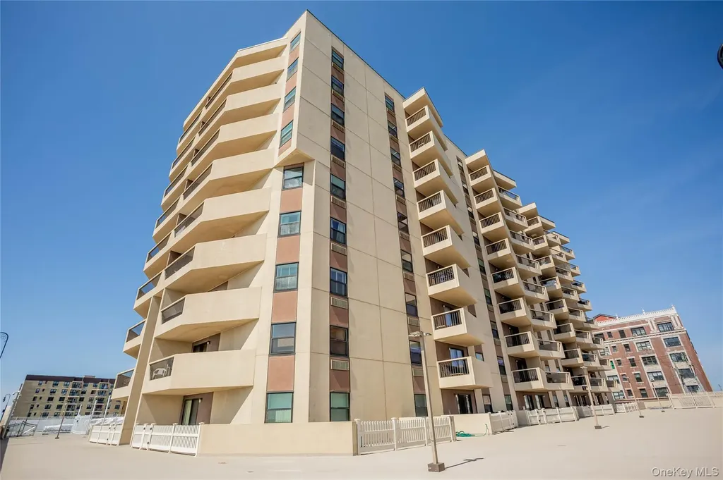 360 Shore Road Long Beach NY 11561