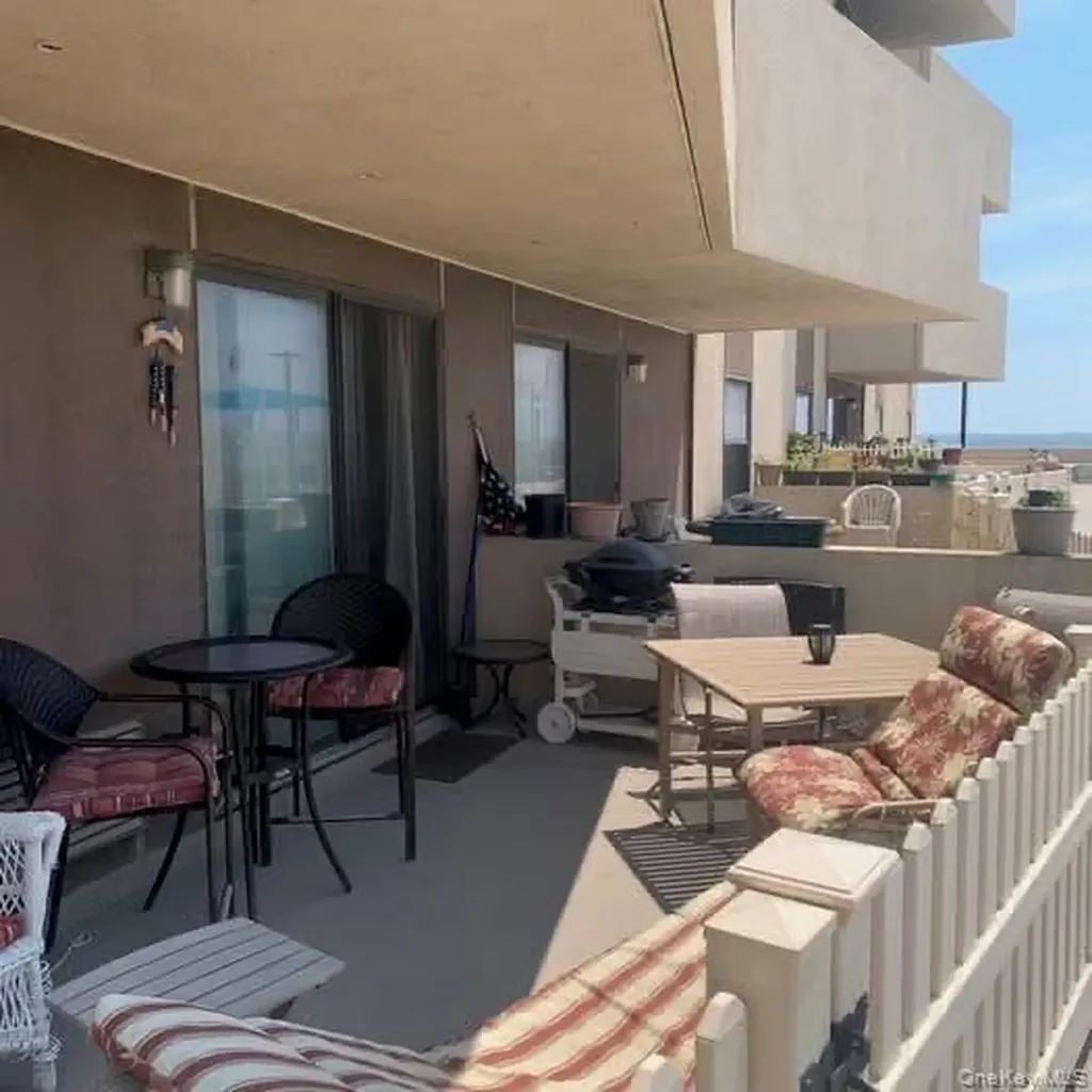 360 Shore Road Long Beach NY 11561