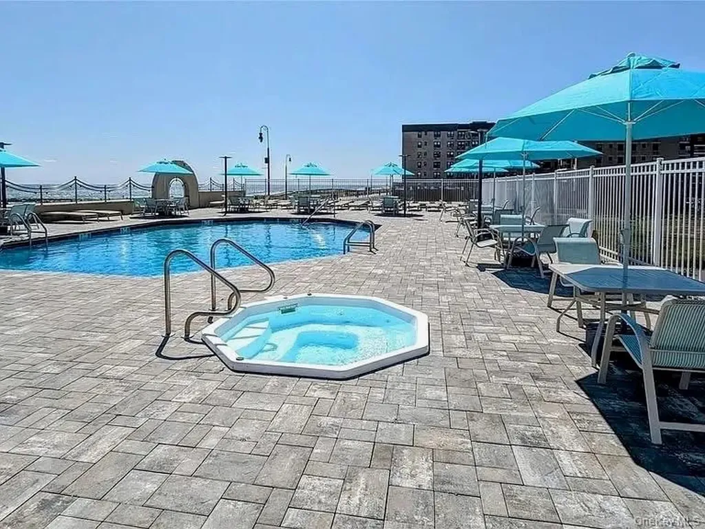 360 Shore Road Long Beach NY 11561