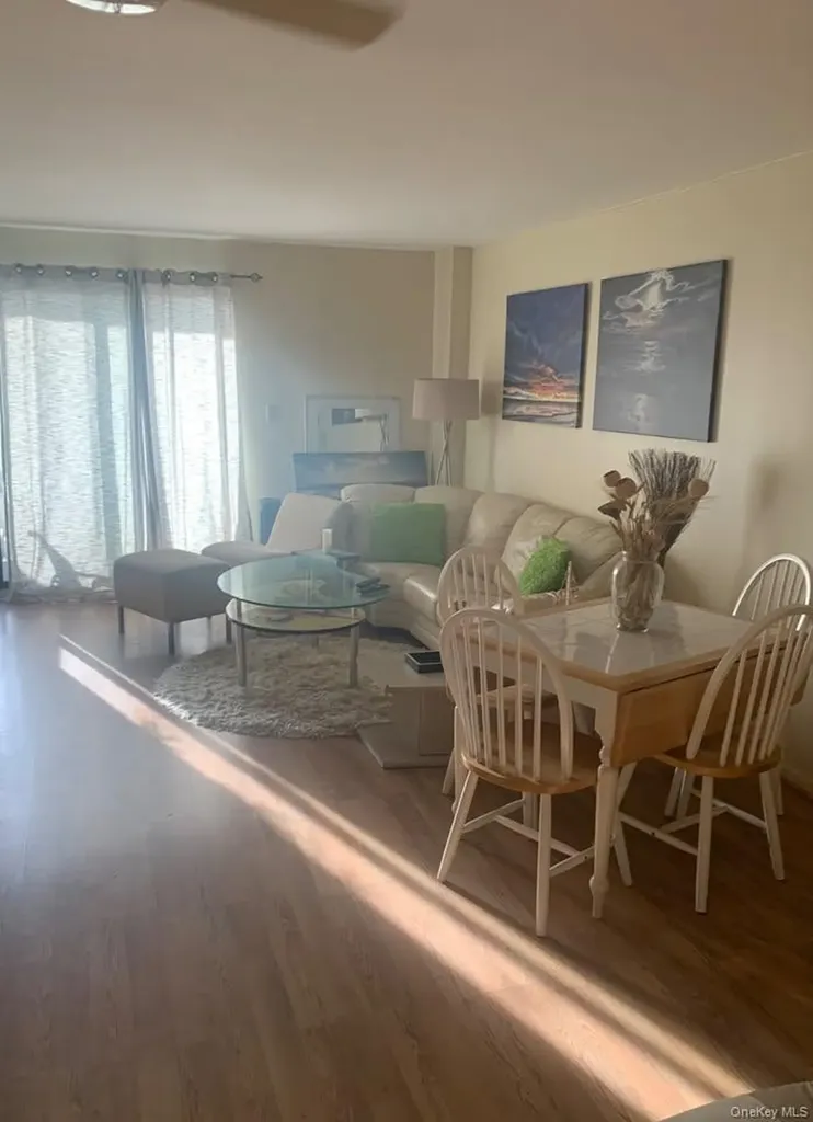 360 Shore Road Long Beach NY 11561