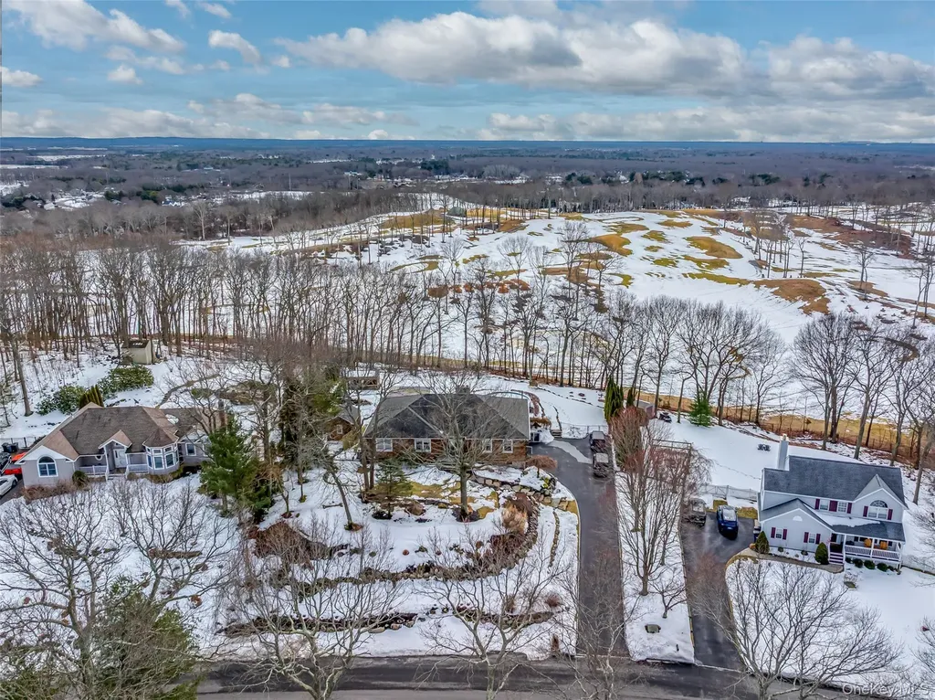 177 Great Rock Drive Wading River NY 11792