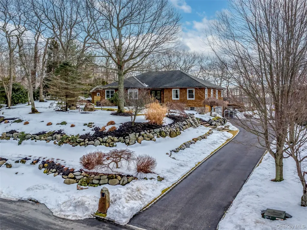 177 Great Rock Drive Wading River NY 11792
