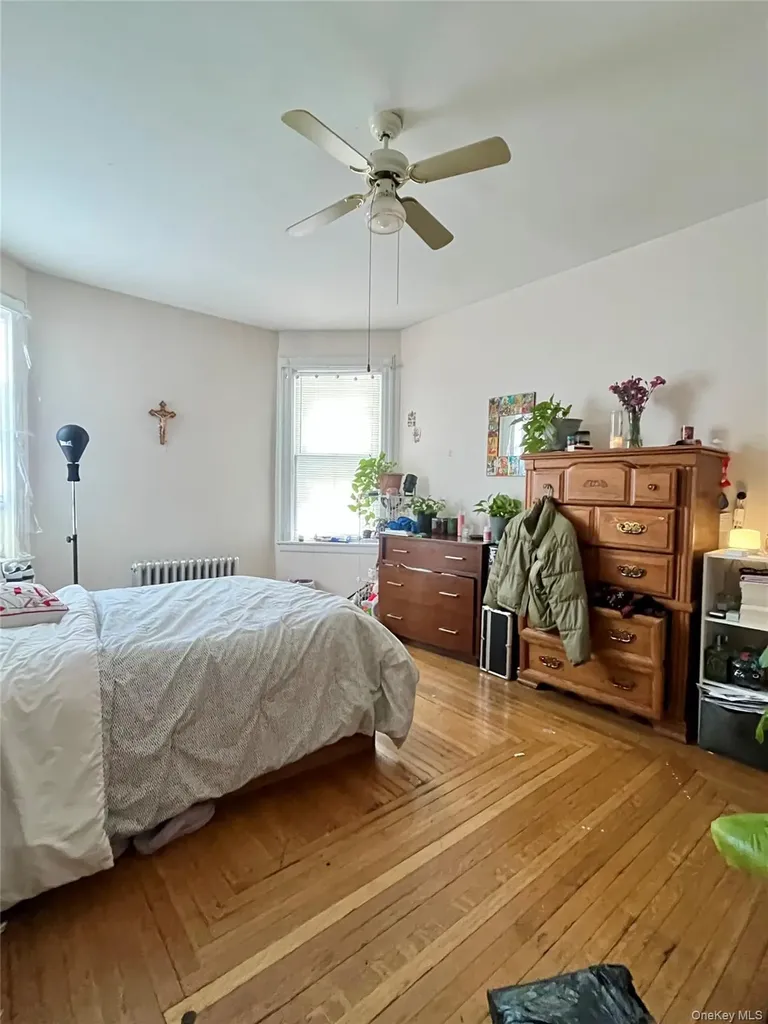 14 Albert Street Middletown NY 10940