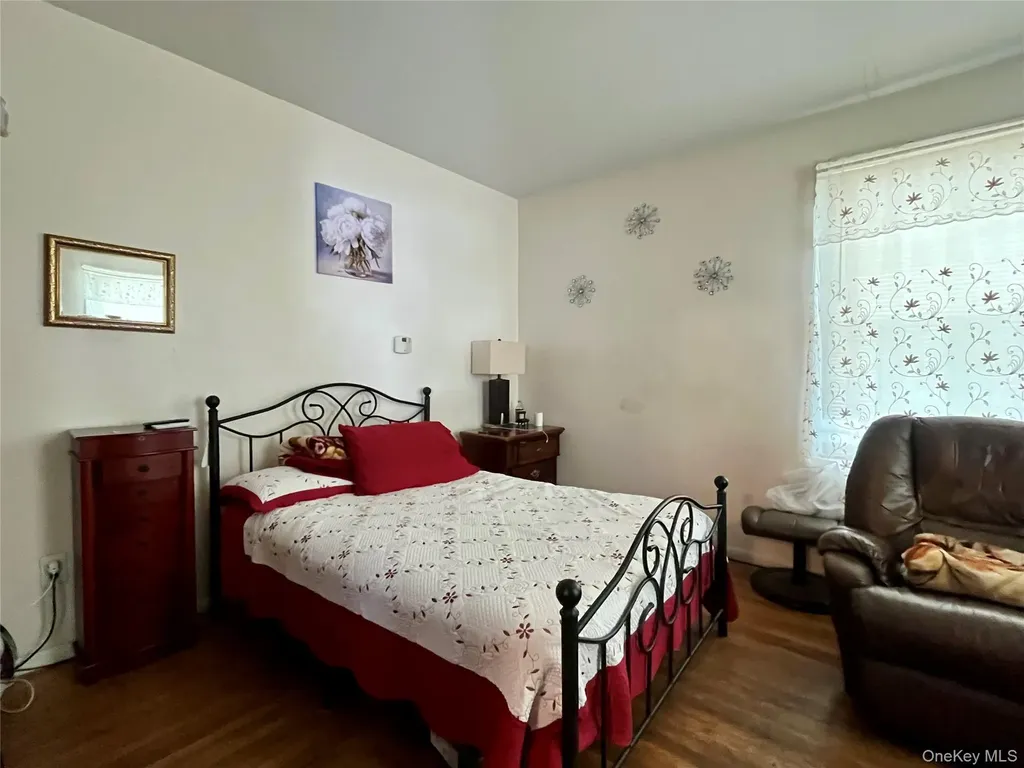 14 Albert Street Middletown NY 10940