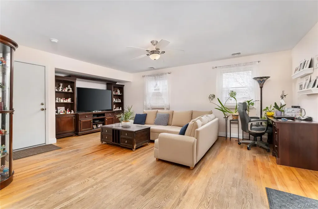68 Washington Avenue Patchogue NY 11772