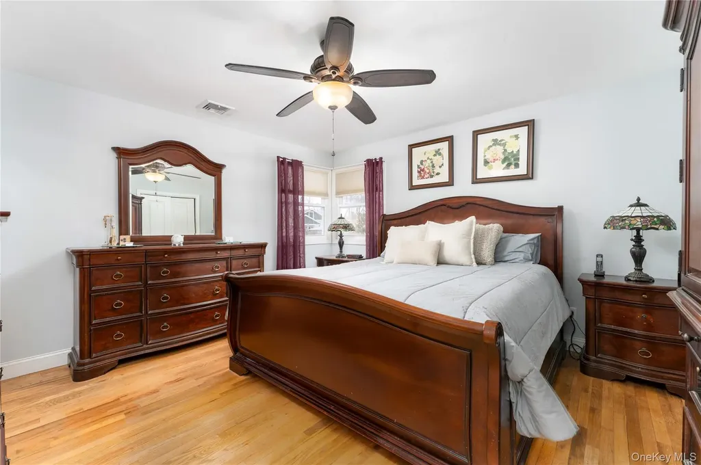 68 Washington Avenue Patchogue NY 11772