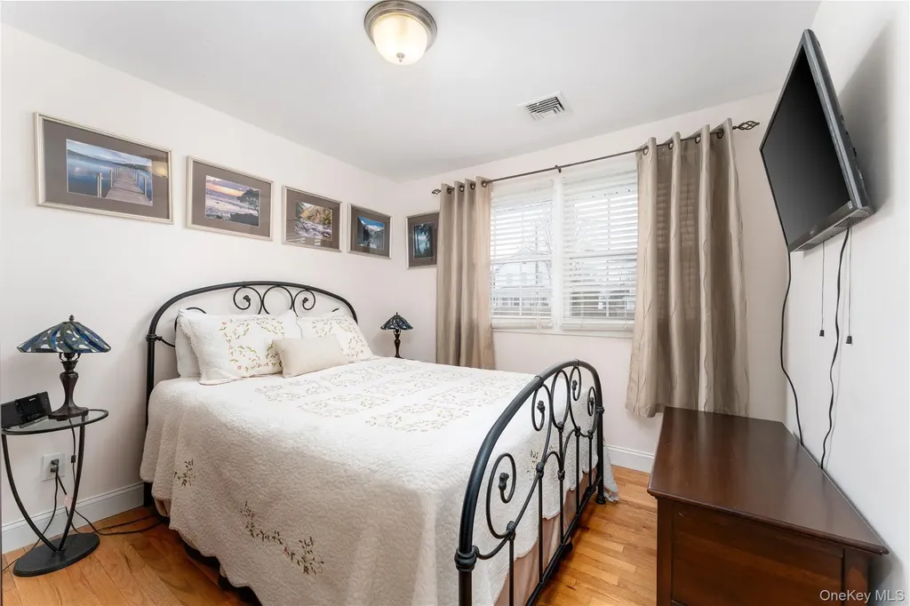 68 Washington Avenue Patchogue NY 11772