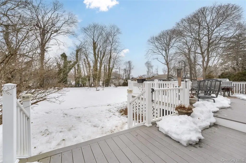 68 Washington Avenue Patchogue NY 11772