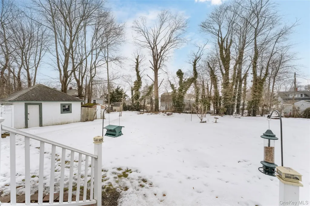 68 Washington Avenue Patchogue NY 11772