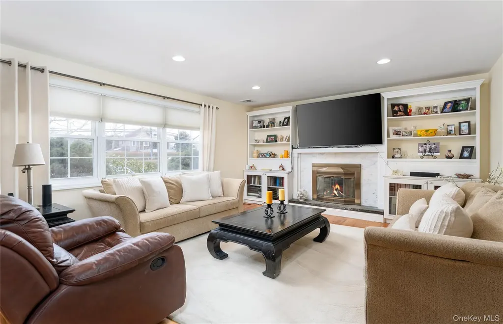 68 Washington Avenue Patchogue NY 11772