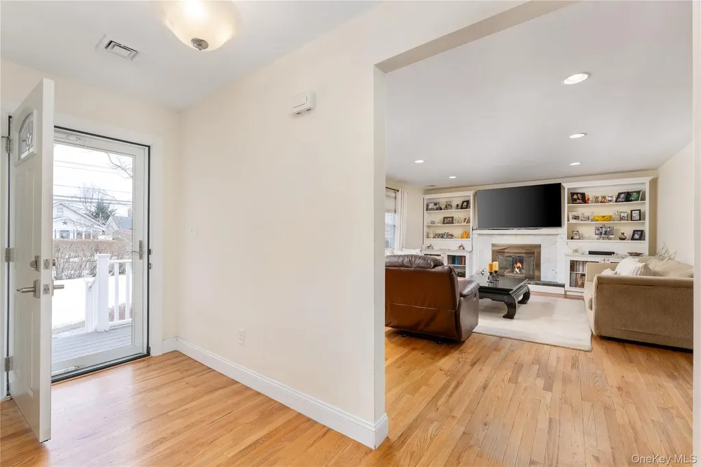 68 Washington Avenue Patchogue NY 11772