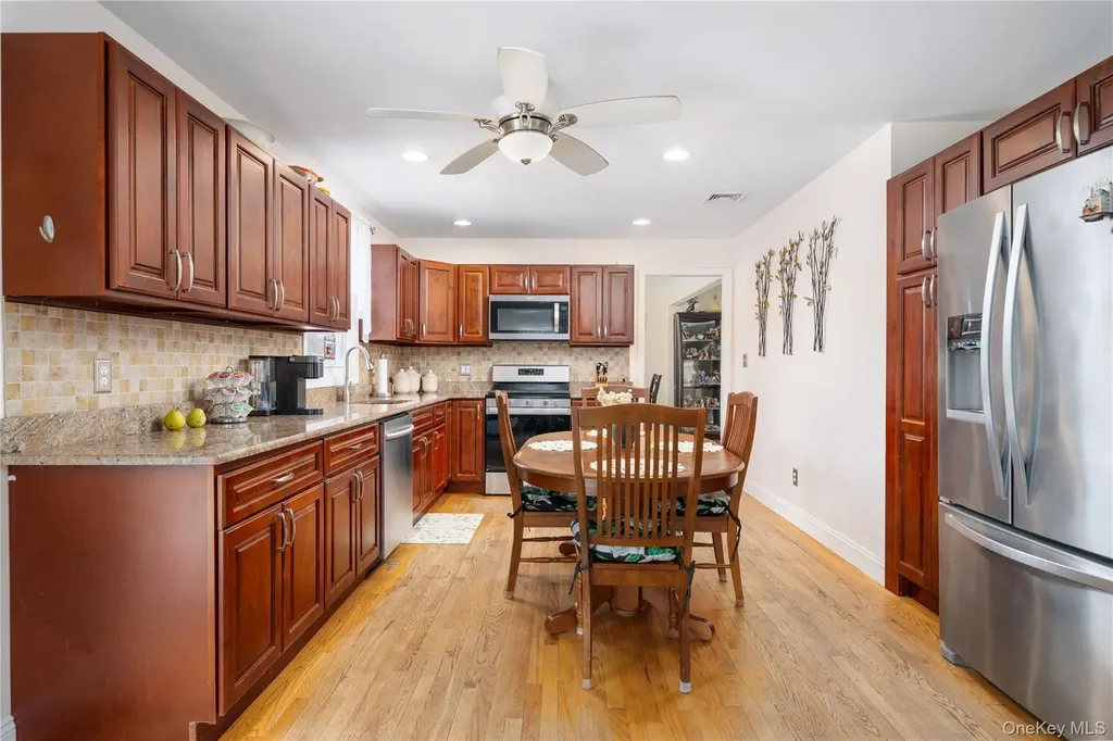 68 Washington Avenue Patchogue NY 11772
