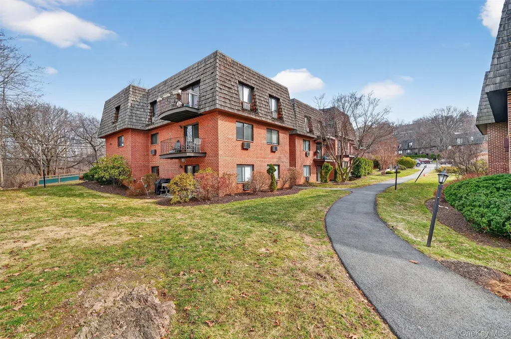 9 Briarcliff Drive S Ossining NY 10562