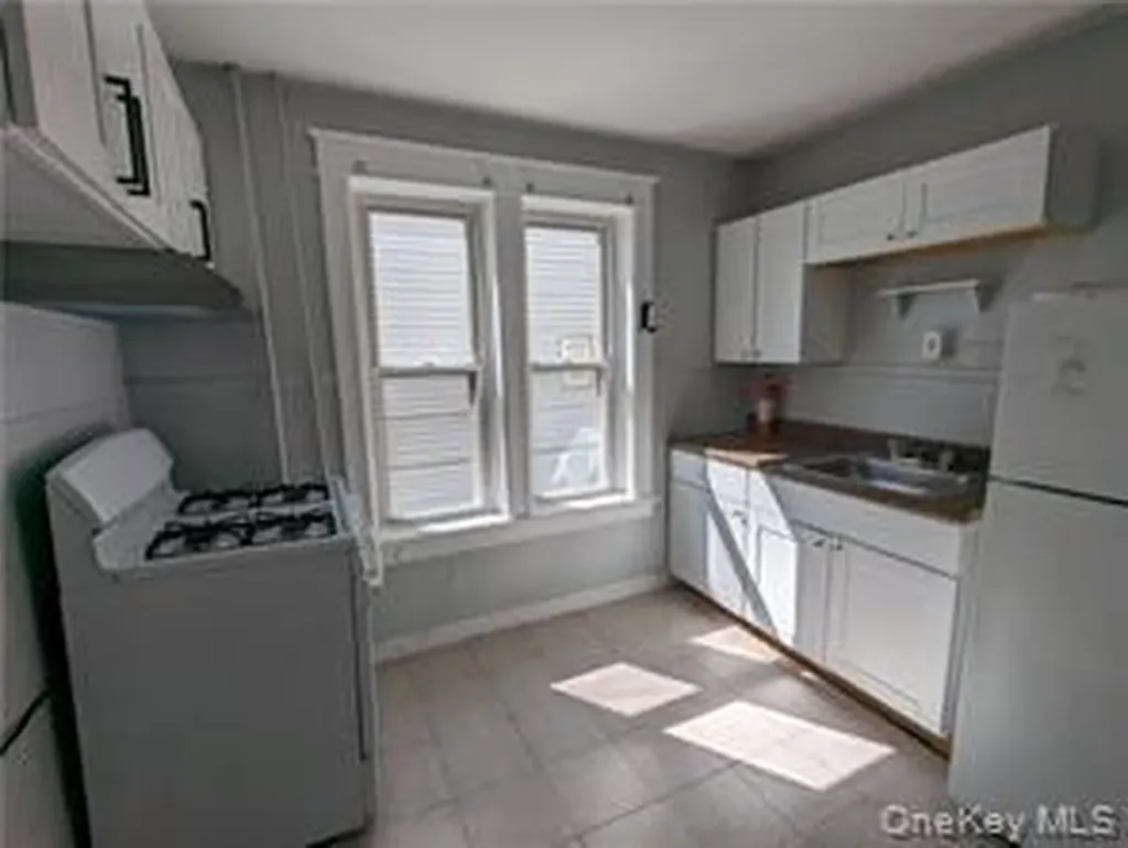 65 Academy Street Poughkeepsie NY 12601