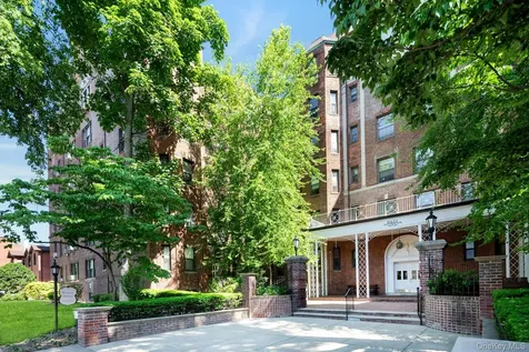 8451 Beverly Road Kew Gardens NY 11415