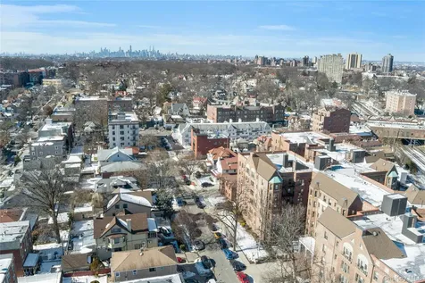 8451 Beverly Road Kew Gardens NY 11415