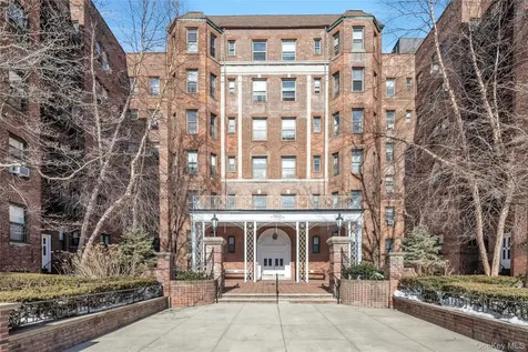 8451 Beverly Road Kew Gardens NY 11415