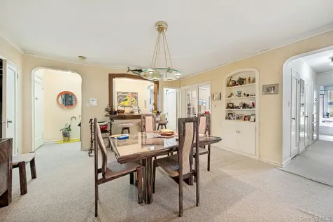 8451 Beverly Road Kew Gardens NY 11415