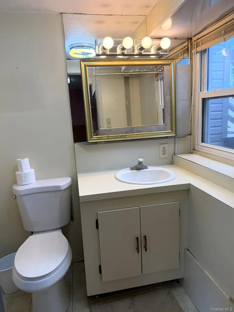 3078 Grand Boulevard Baldwin NY 11510