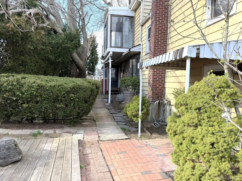 3078 Grand Boulevard Baldwin NY 11510