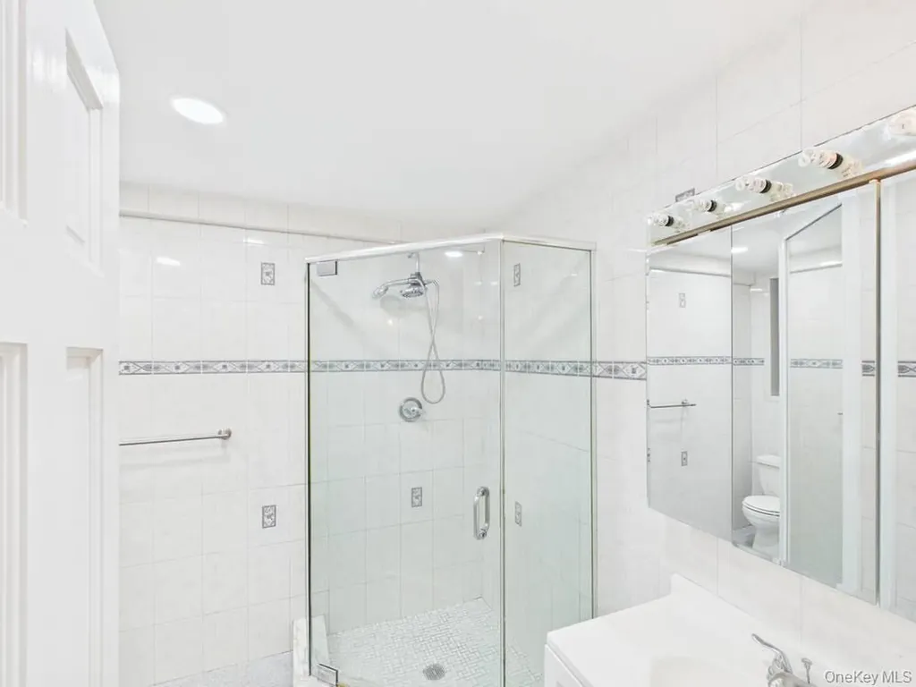 88-10 34 Avenue Jackson Heights NY 11372