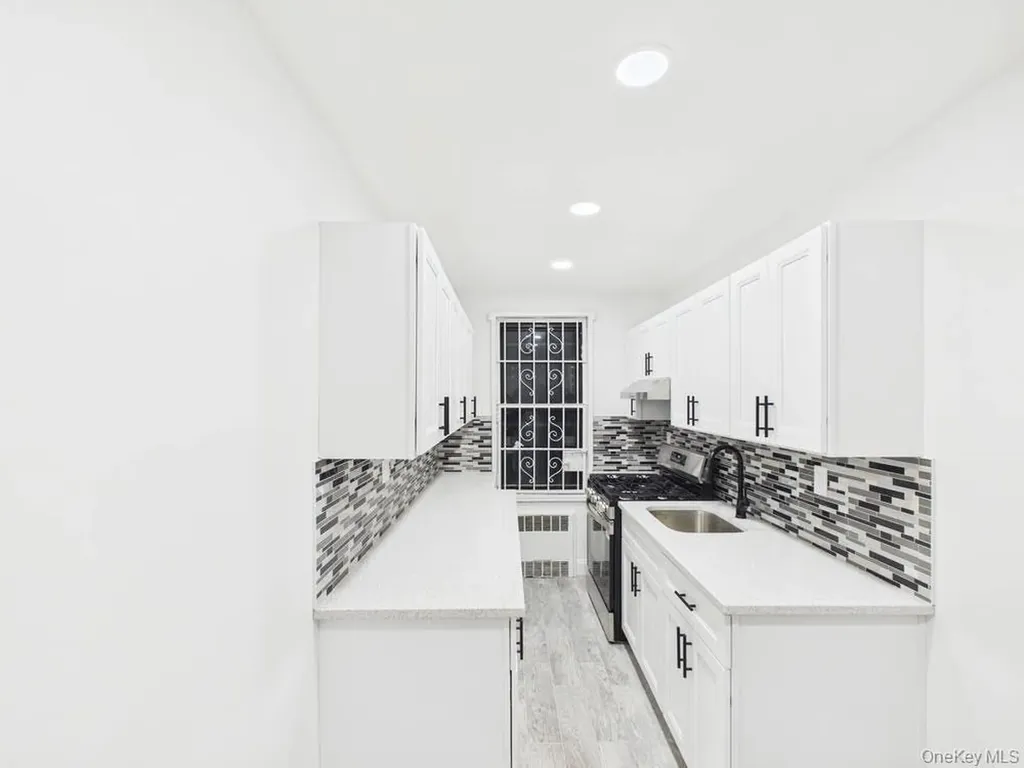 88-10 34 Avenue Jackson Heights NY 11372