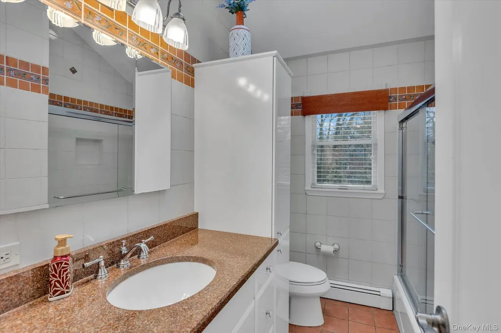 6 Longford Street Huntington NY 11743