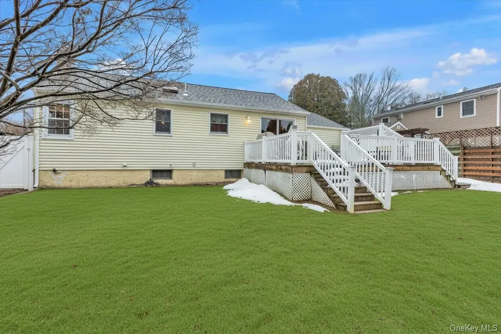 6 Longford Street Huntington NY 11743