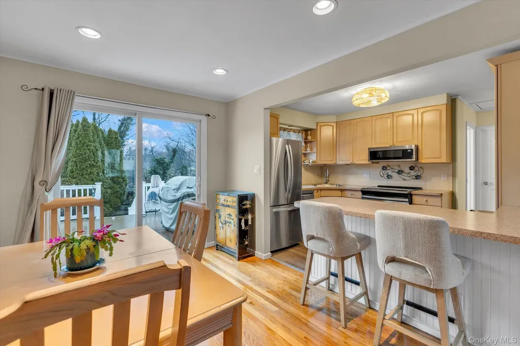 6 Longford Street Huntington NY 11743