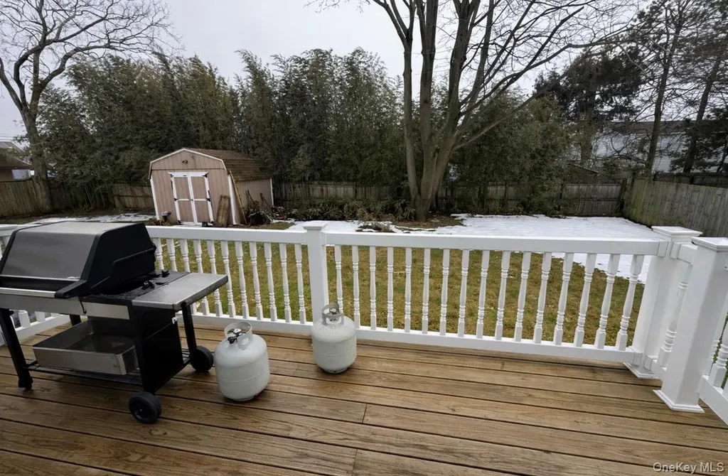 46 Anna Road Bay Shore NY 11706