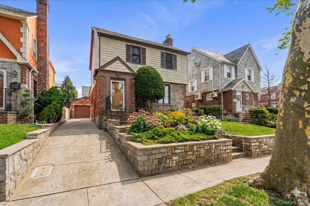 1427 145th Place Whitestone NY 11357