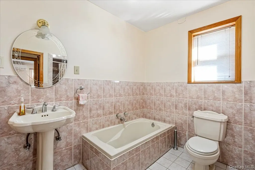 1427 145th Place Whitestone NY 11357