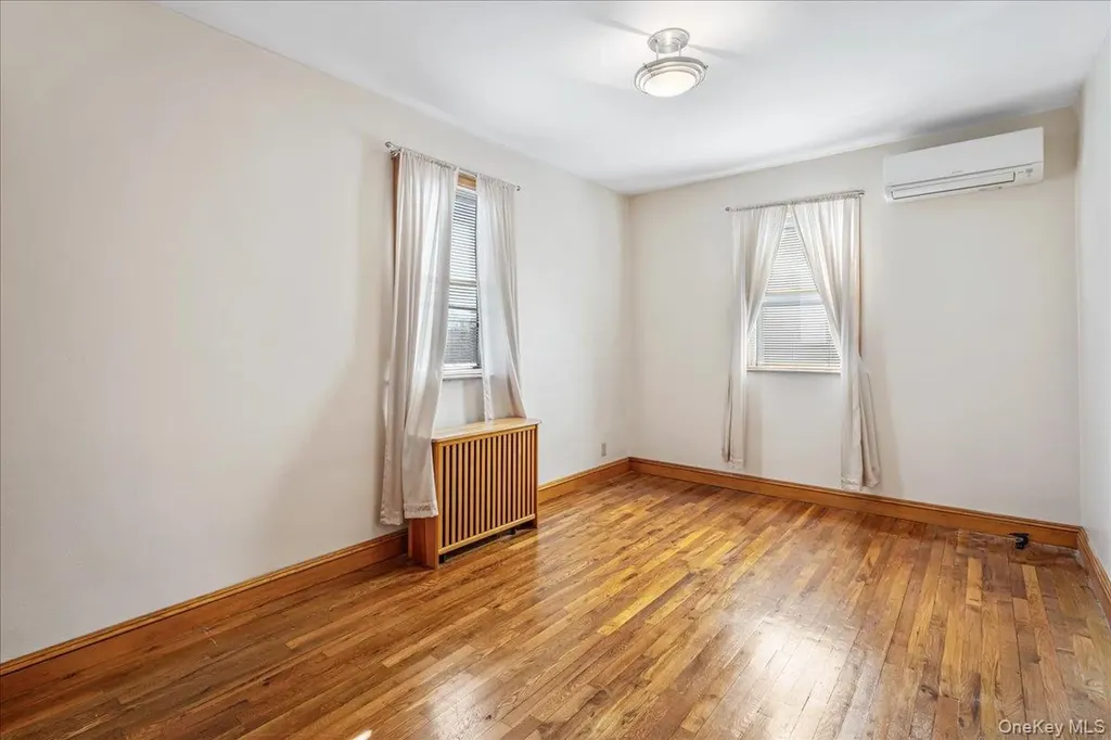 1427 145th Place Whitestone NY 11357