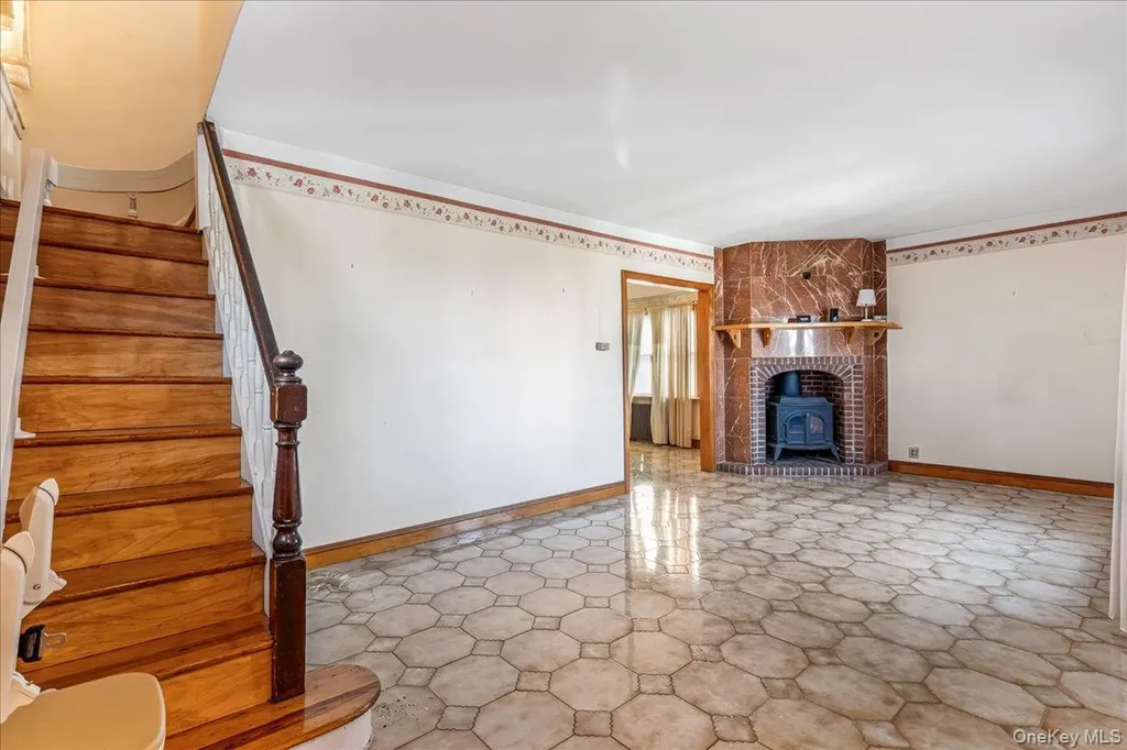 1427 145th Place Whitestone NY 11357