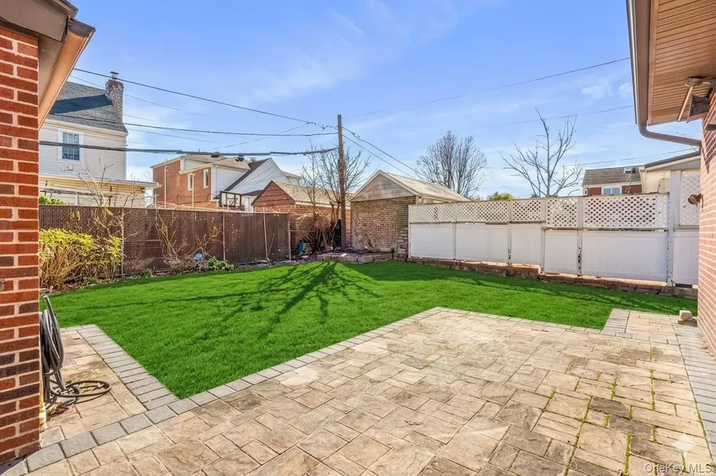 1427 145th Place Whitestone NY 11357