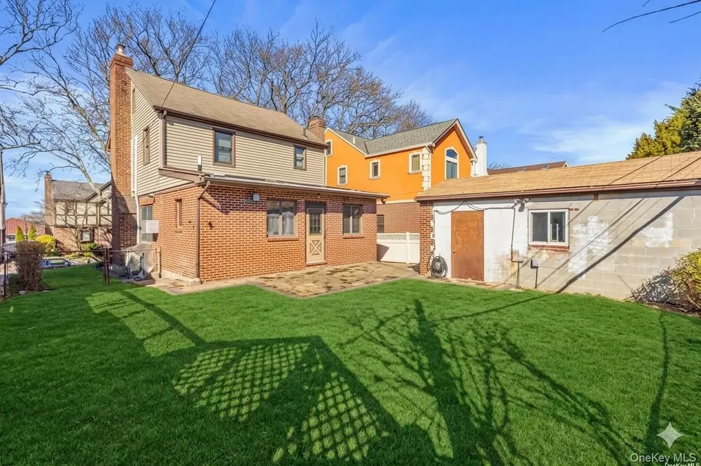 1427 145th Place Whitestone NY 11357