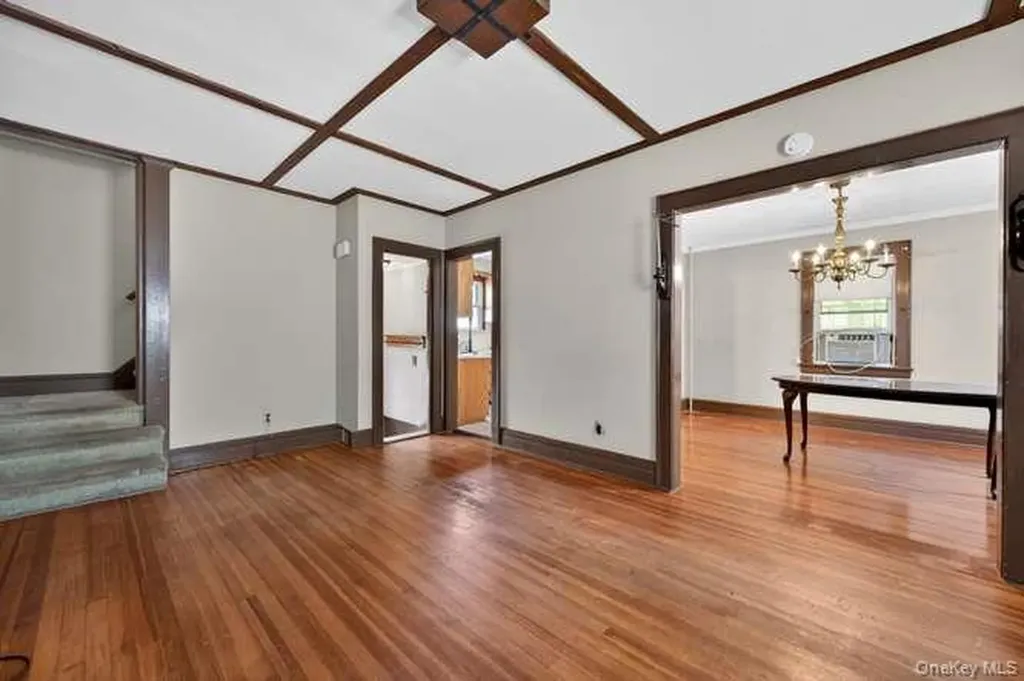 191 Rockaway Parkway Valley Stream NY 11580