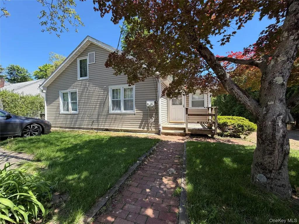 20 Melnick Place Lake Peekskill NY 10537
