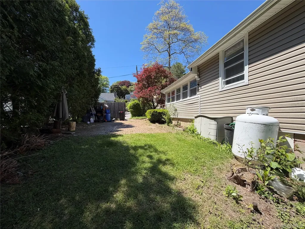 20 Melnick Place Lake Peekskill NY 10537